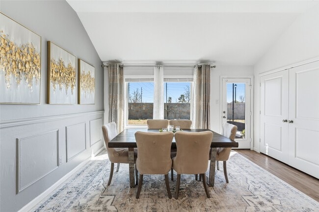 Foto del edificio - 30843 Boxwood Dr