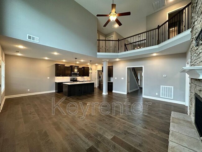 Foto del edificio - 12636 Hartsfield Ln