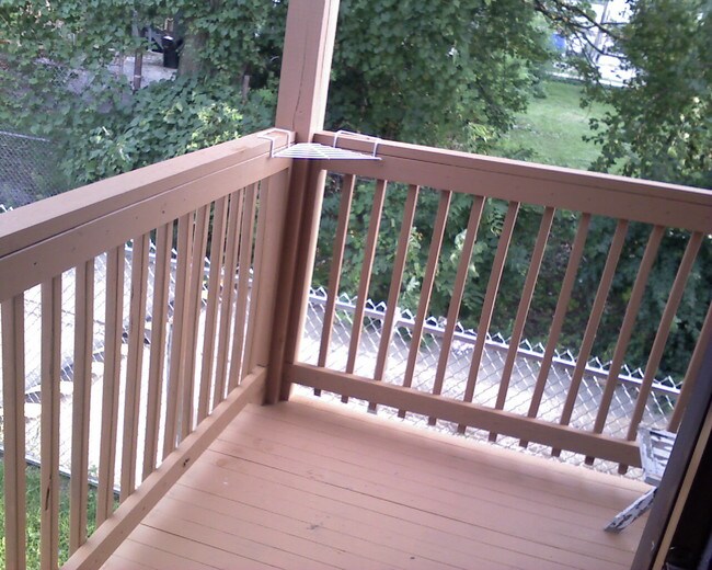 Rear Deck - 8645 S Escanaba Ave
