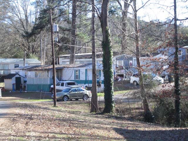Foto del edificio - 5379 Woodstock Rd