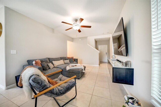 Foto del edificio - 7225 Spring Snowflake Ave
