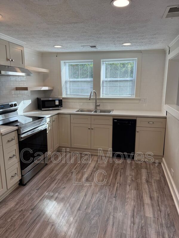 Foto del edificio - 26 8th St