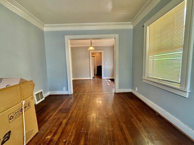 Building Photo - Charming 2-Bedroom Home with Bonus Spaces ...