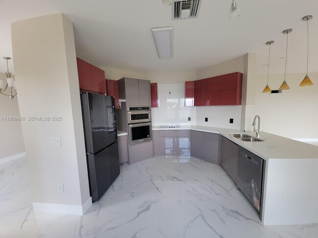 Foto del edificio - 5337 SW 183rd Ave