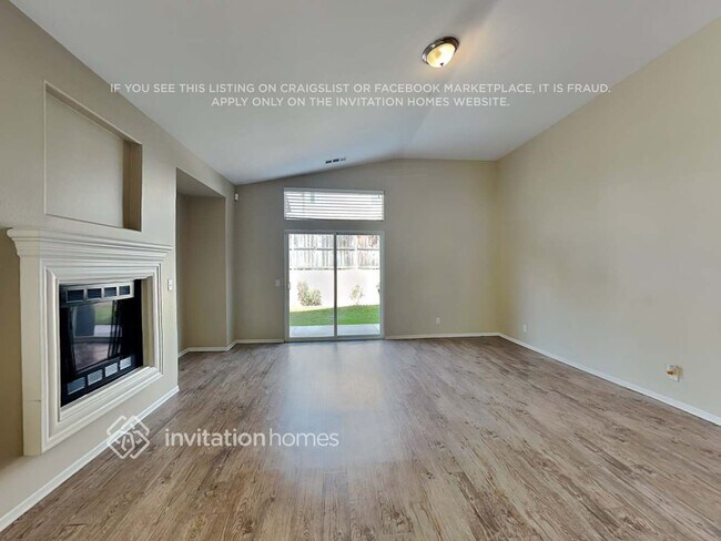 Building Photo - 1425 Cottonwood St