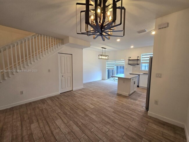 Foto del edificio - 2705 SE 15th St