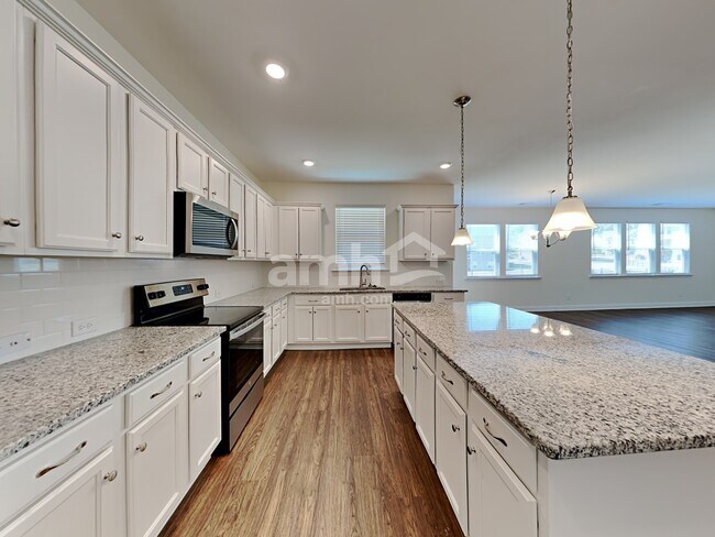 Building Photo - 255 Lake Vista Drive