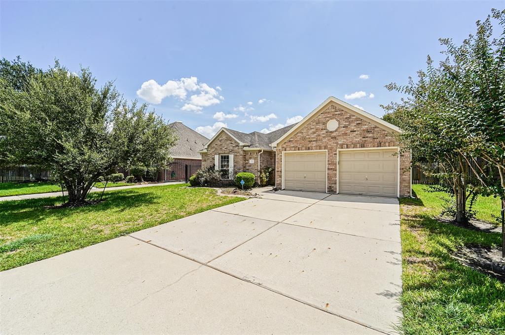 Foto principal - 12907 Arden Ridge Ln