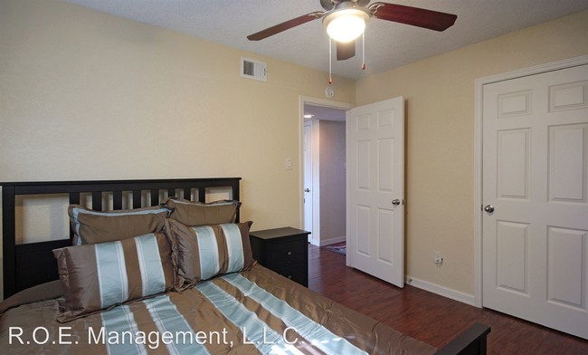 Foto del edificio - 3200 N Macgregor Way