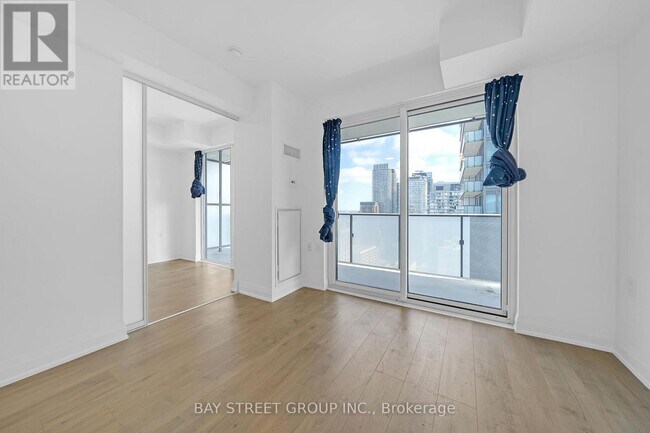 Building Photo - 2803-65-3165 St Mary St