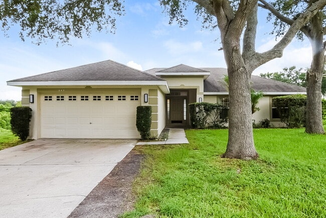 Building Photo - 645 Winding Lake Dr