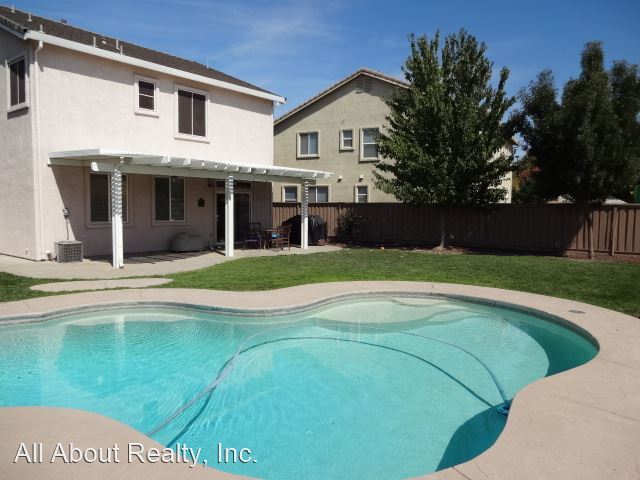 Foto del edificio - 4 br, 2.5 bath House - 2473 BRIARTON DRIVE