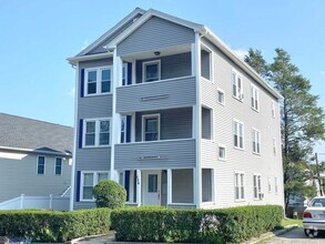 Building Photo - 124 Heywood St