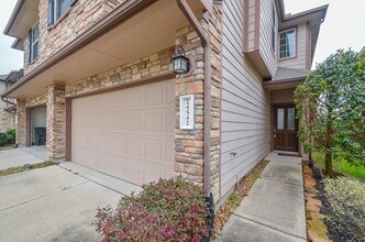 Building Photo - 24542 Folkstone Cir