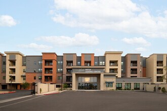 Building Photo - Atlas Mesa