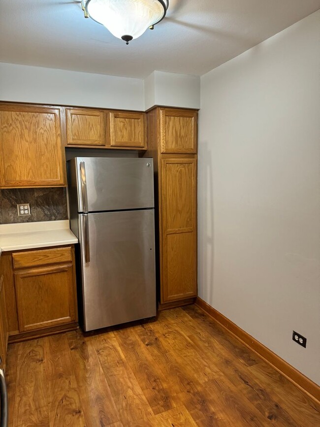 Foto del edificio - 1BR/1BA condo for rent in Palatine's sough...