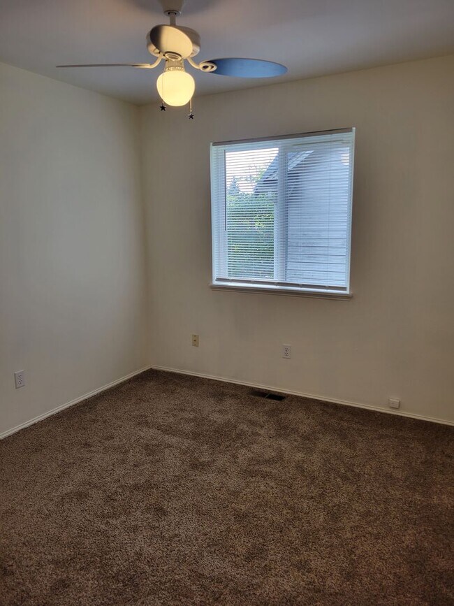 Foto del edificio - 3 Bedroom Home in Ridgetop Area of Silverd...