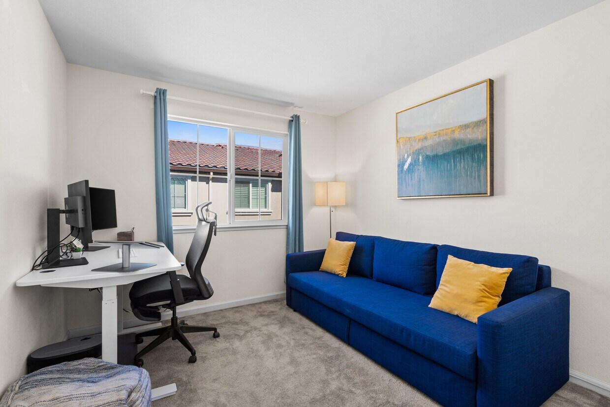 111 Fanuncio Ln, Hayward, CA 94544 Townhome Rentals in Hayward CA