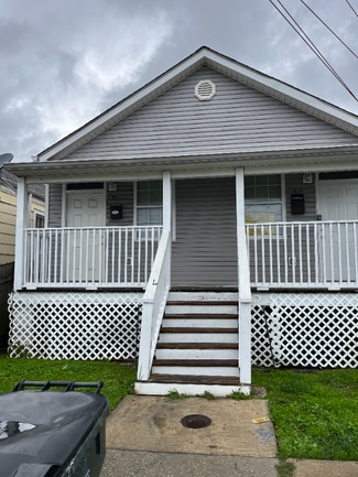 Building Photo - 1916 Eagle St
