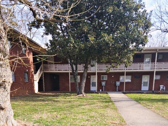 Foto del edificio - 5101 Asheville Hwy