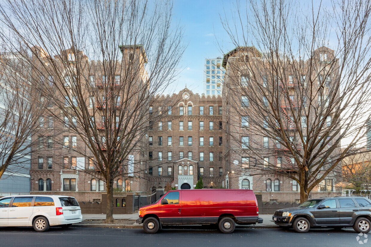 180 Lenox Rd, Brooklyn, NY 11226 Apartments in Brooklyn, NY