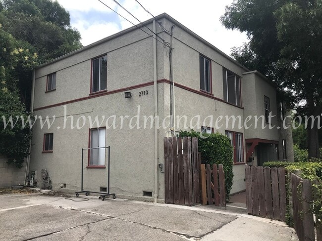 Building Photo - 2710 Bellevue Ave