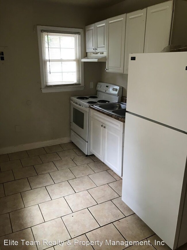 Foto del edificio - 2 br, 1 bath House - Garnette Place 1936