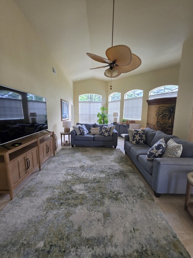 Building Photo - 8972 Lely Island Cir