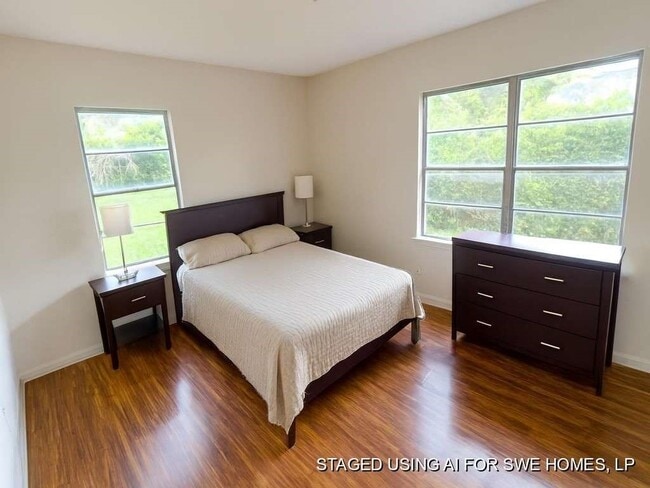 Foto del edificio - 5715 Belmark St