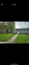Building Photo - 1011 Park Dr