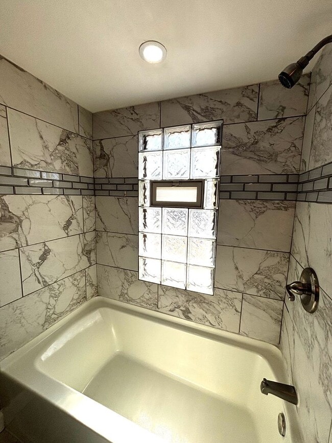 Foto del edificio - 4 Bedroom Beauty