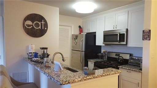 Foto del edificio - 429 Meade Ct