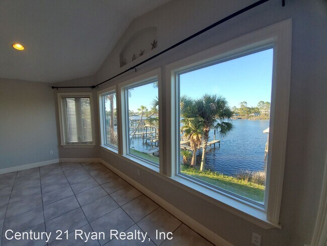 Building Photo - 3 br, 2 bath House - 7222 S Lagoon Dr.