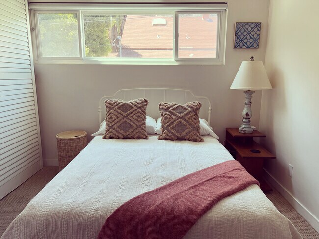 Habitación de invitados - Cama doble - 1929 6th St