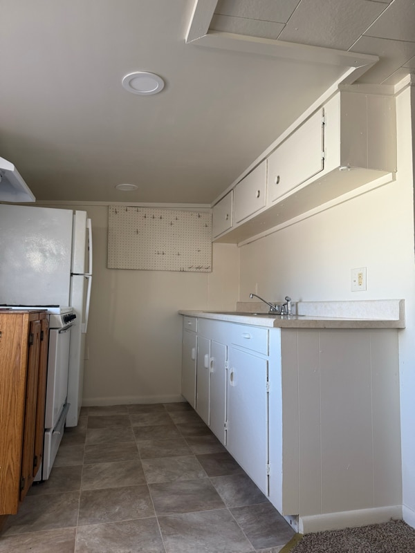 Building Photo - 279 Main St