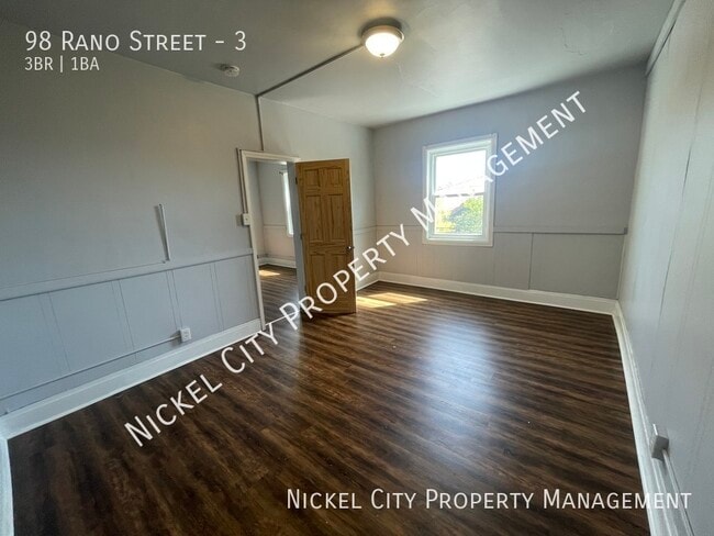 Building Photo - 98 Rano St