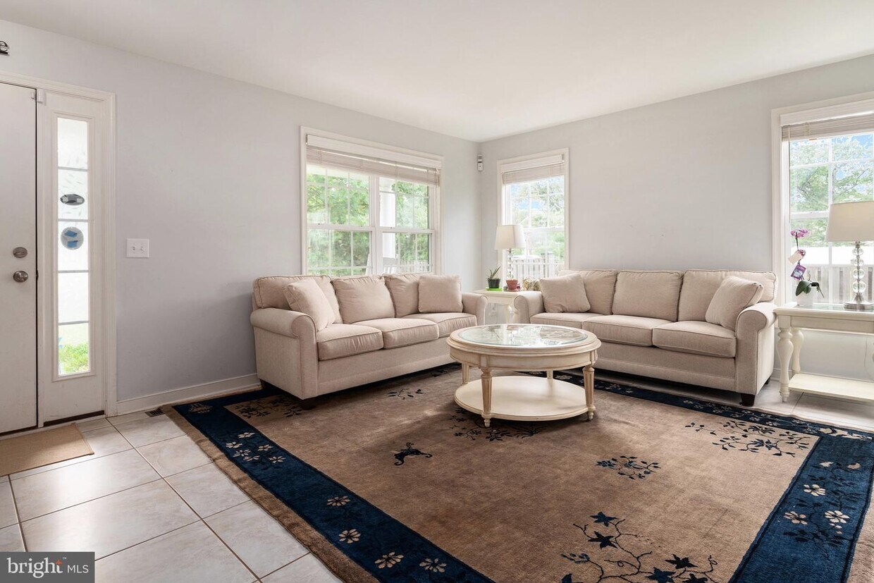 Foto principal - 132B Pineview Ave