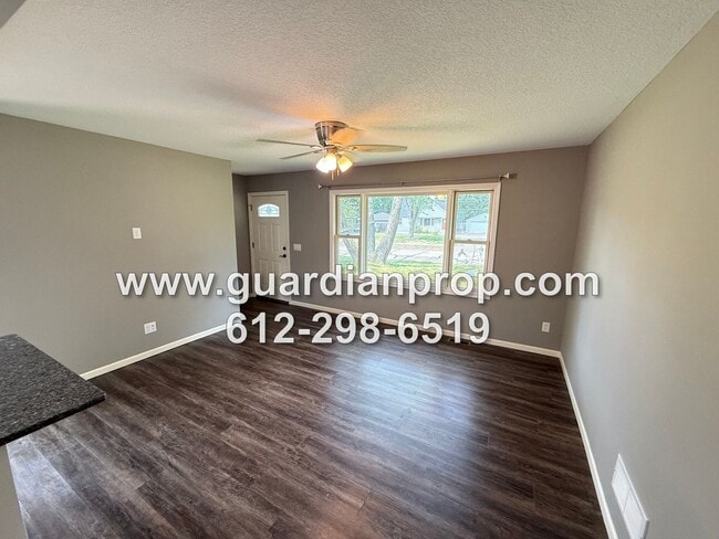 Building Photo - 350 93rd Ave NE