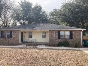 Building Photo - 225-227 Stone Dr