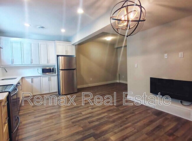 Photo du bâtiment - 10725-10796 96 St