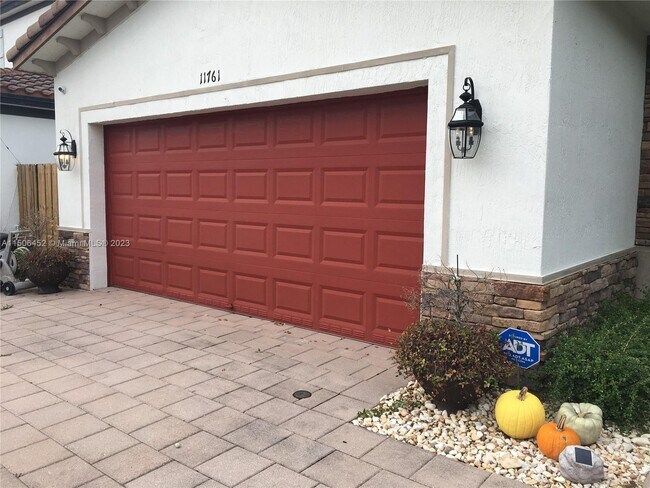 Foto del edificio - 11761 SW 250th St