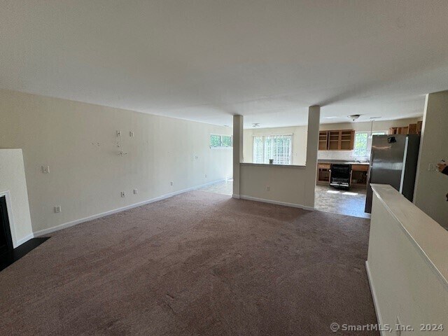 Foto del edificio - 986 East Street S