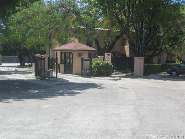 Foto del edificio - 10800 N Kendall Dr