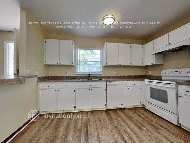 Building Photo - 7605 S Obrien St