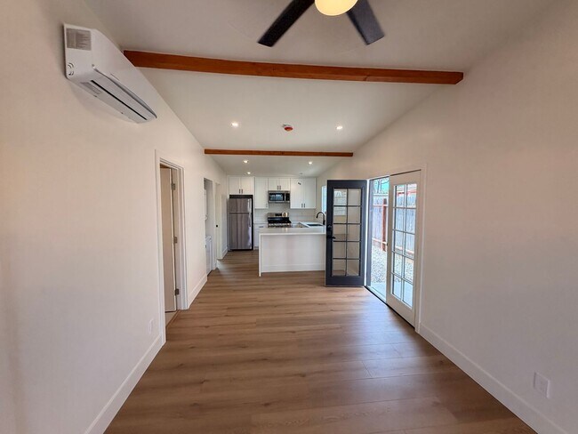 Foto del edificio - 4172-74 Bannock Ave