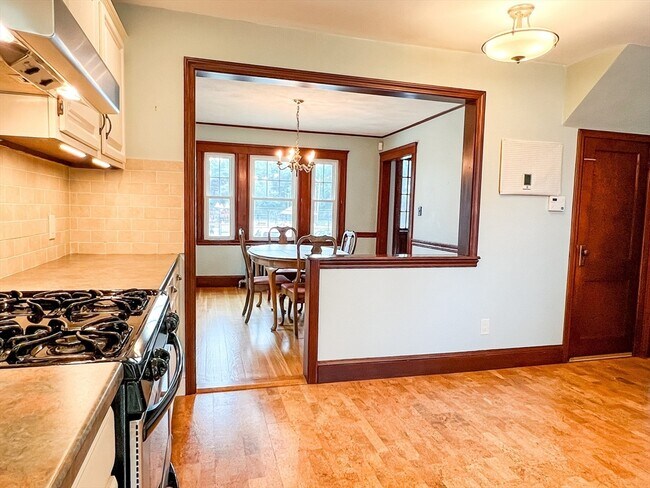 Foto del edificio - 151 Century Street Ext