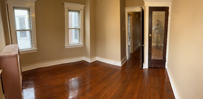 Foto del edificio - 5821 N 6th St