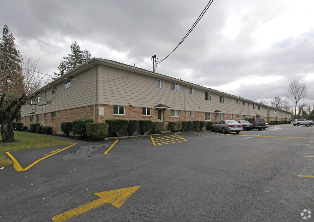 Beaverton Garden Court Apartments - Apartments in Beaverton, OR