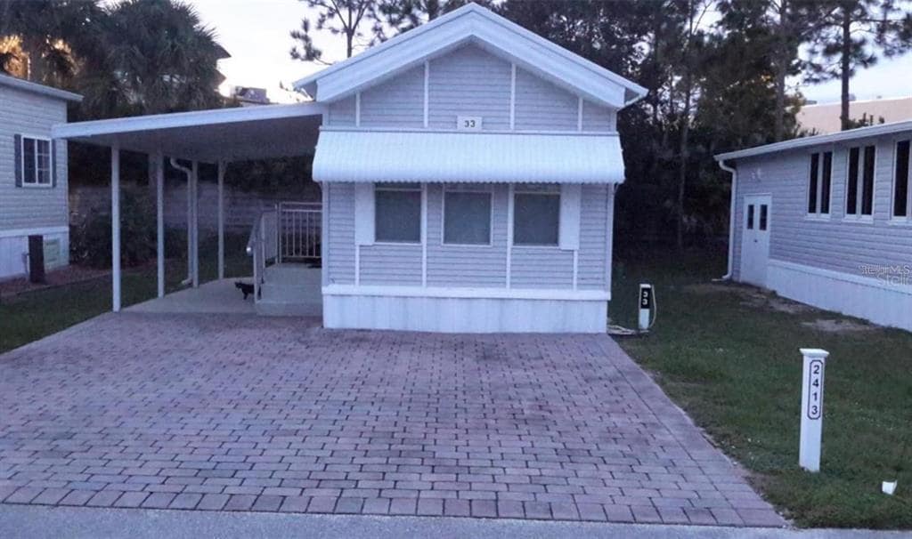 Primary Photo - 2413 Limewood Ave