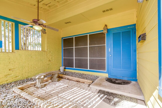 Building Photo - 4 br, 3 bath House - 503 Brightwood Pl